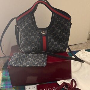 Gucci Giglio Small Tote Bag